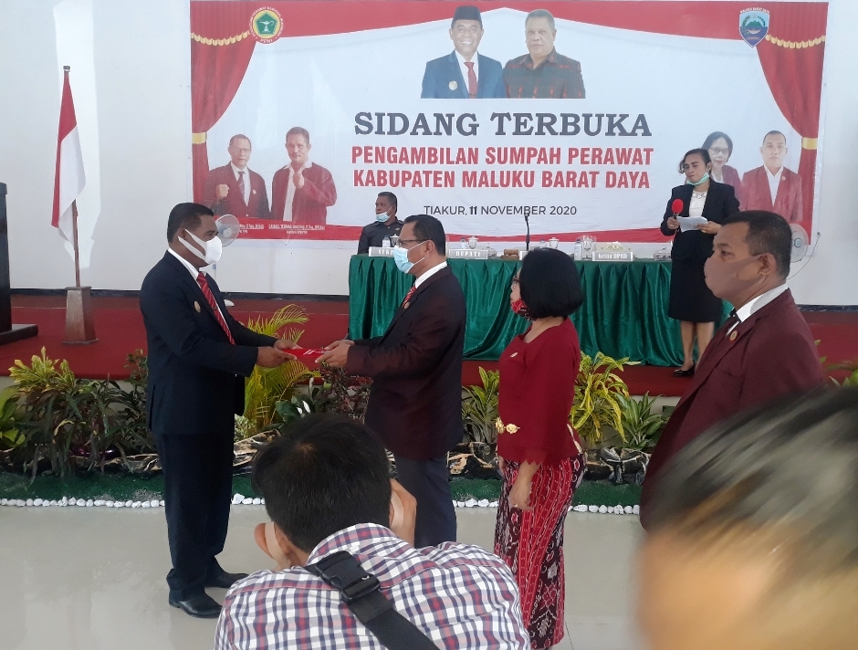Sidang Terbuka Pengambilan Sumpah 106 Perawat MBD