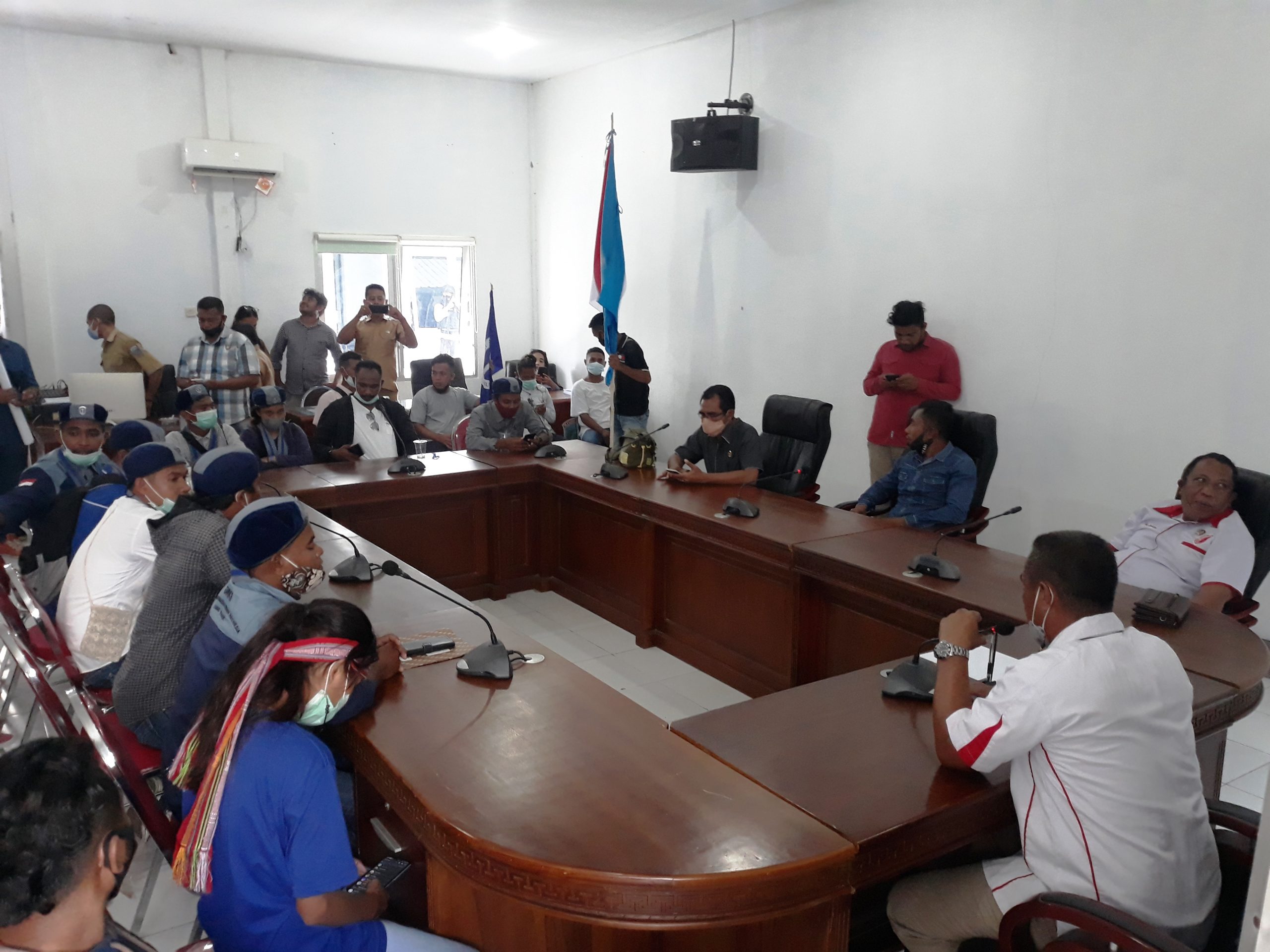 Desakan DPRD Bersama Perjuangkan Kouta CPNS MBD