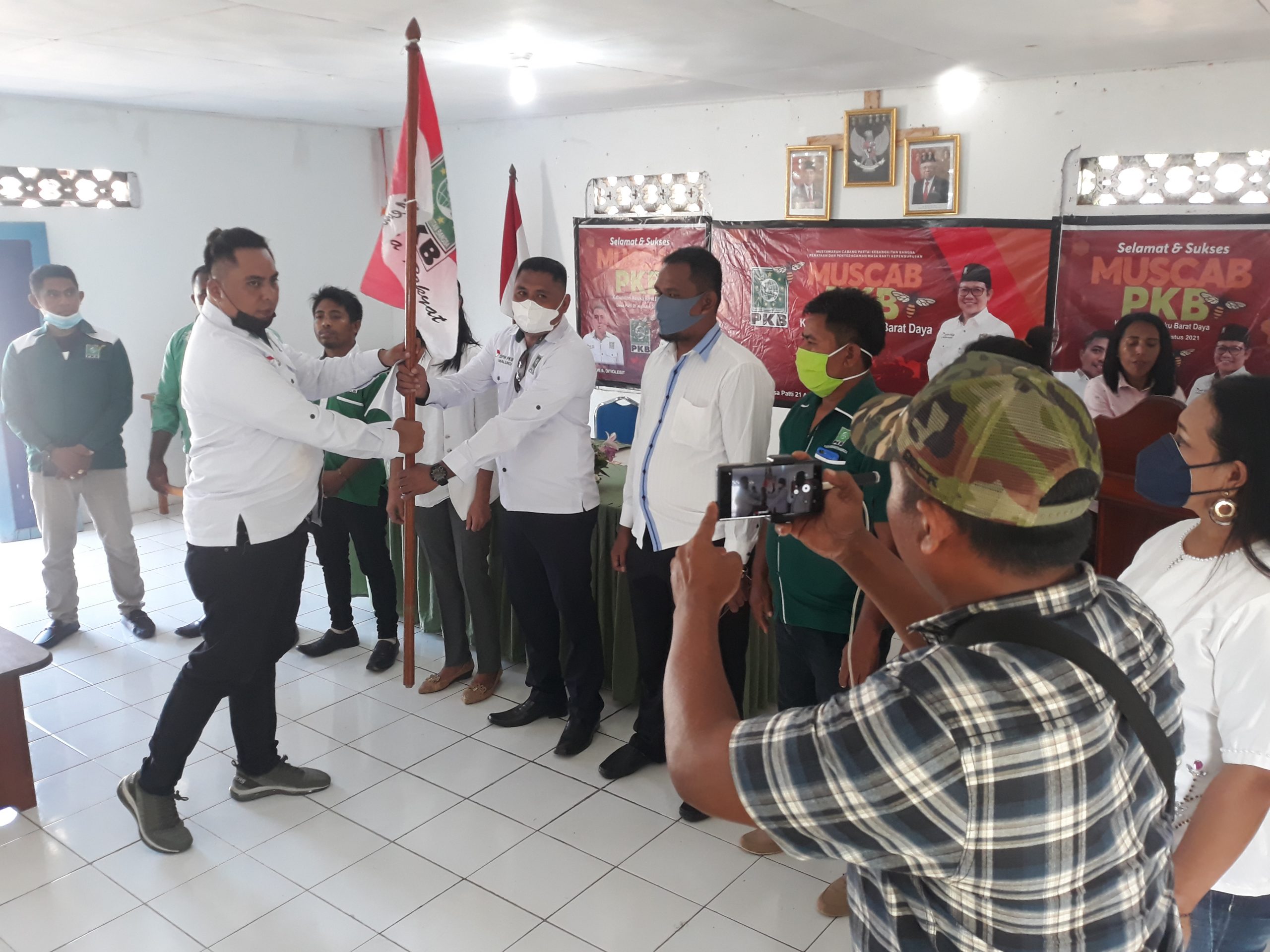 Nyongki Ditiolebit Resmi Pimpin DPC PKB MBD