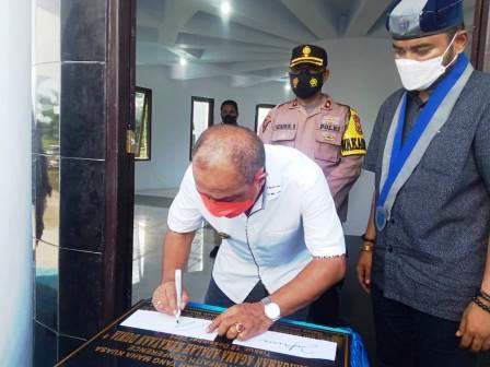 Ketum GMKI dan Bupati MBD Tandatangani Prasasti Keberagaman