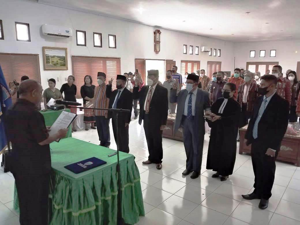 Bupati Lantik Dewan Pengawas PDAM Kabupaten MBD