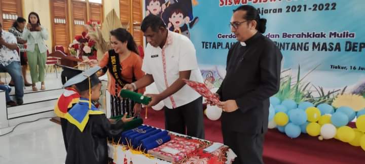 Rely Noach “Anak Jangan Diberi Makanan Instan”