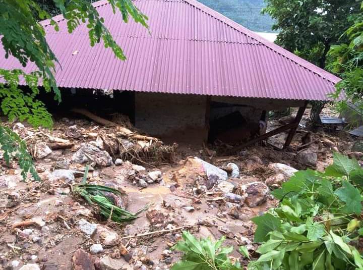 Banjir Rusak Infrastruktur Beberapa Wilayah di MBD