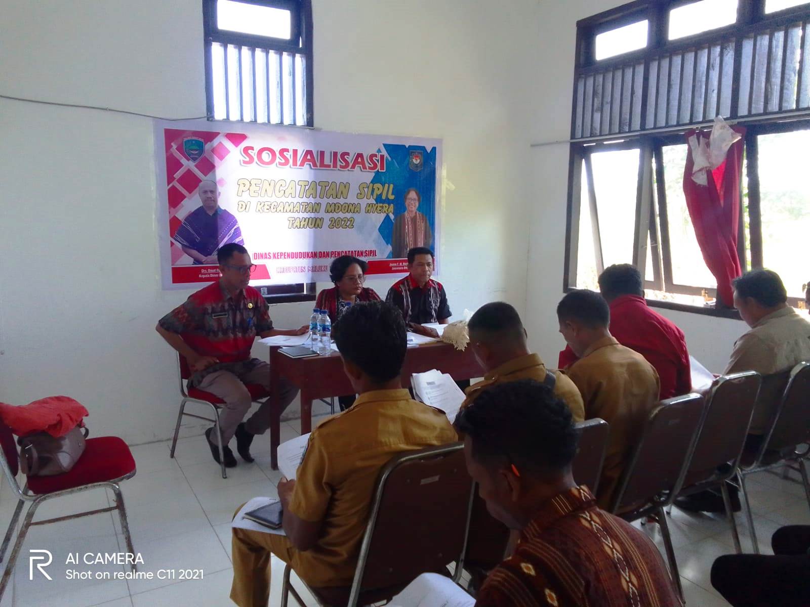 Disdukcapil MBD Gelar Sosialisasi di Mdona Hyera