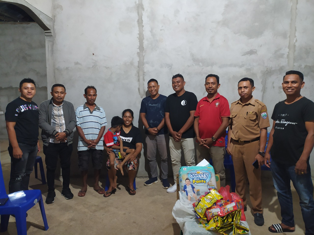 PCPS GMKI Tiakur Kunjungi Anak Sakit 14 Tahun