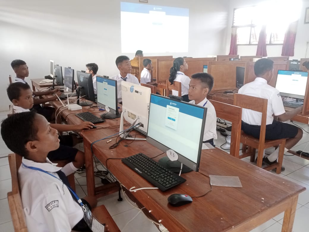Dispendikbud MBD Gelar Asesmen Nasional Berbasis Komputer