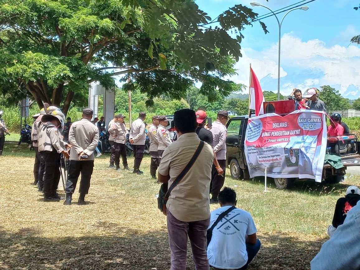 AMPERA MBD Demo Pematangan Lahan Tiakur dan RS Pratama