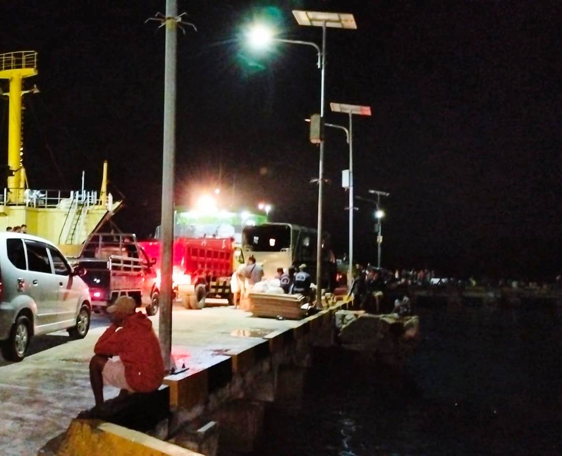 Manajemen Kapal Cepat Diminta Tinjau Waktu Tiba Moa