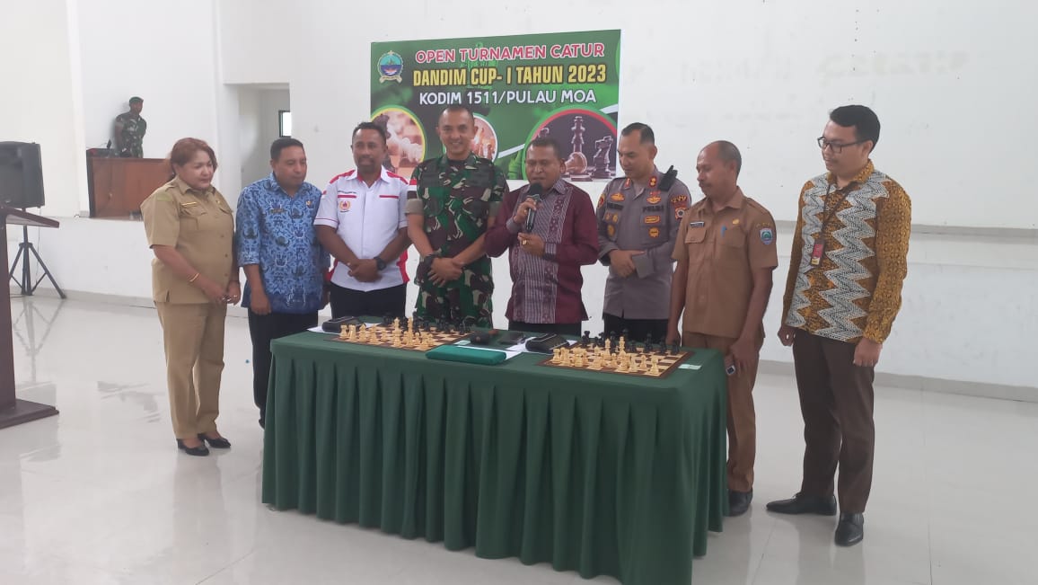 Wabup MBD Buka Open Turnamen Catur Dandim Cup-I