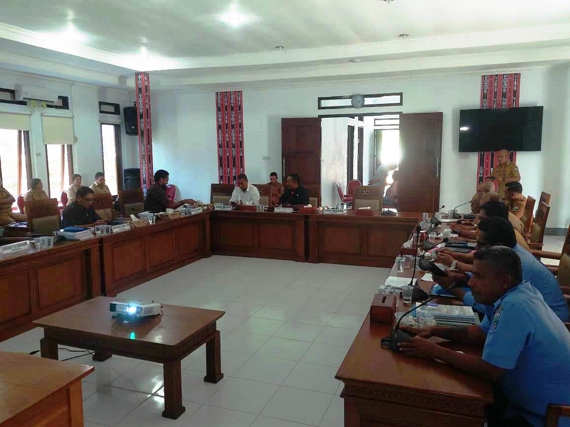 Komisi C DPRD MBD Bahas 2 Ranperda Perumda Tirta Kalwedo