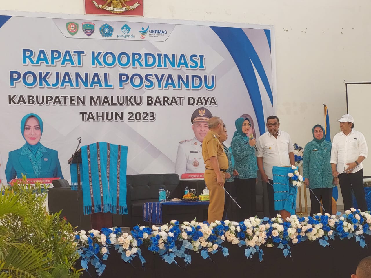 Bupati MBD Dampingi Gubernur Maluku Buka Rakor Pokjanal Posyandu