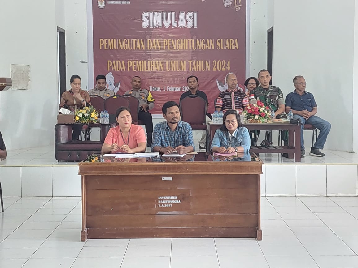 Pj. Sekda MBD Buka Simulasi Pemungutan dan Perhitungan Suara