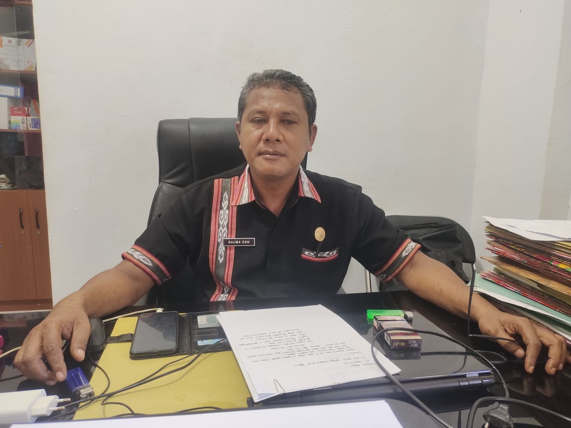 Inisiatif DLH Pakai Operasional Rutin Uji Coba Tanam Koli dan Pinang