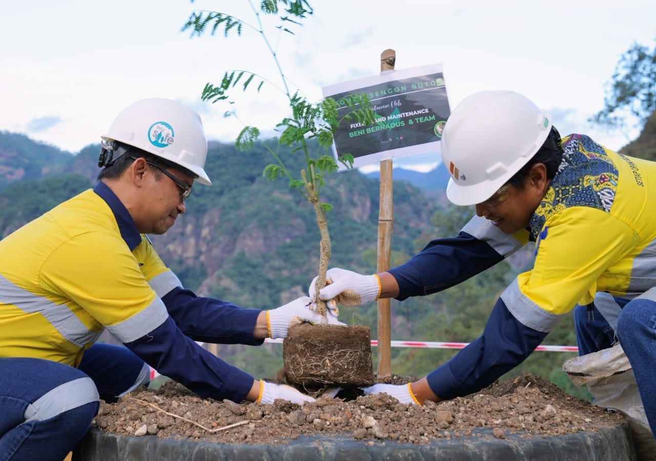 Peringati Hari Lingkungan Hidup Sedunia, Pimpinan dan Karyawan BKP-BTR Aksi Tanam Pohon