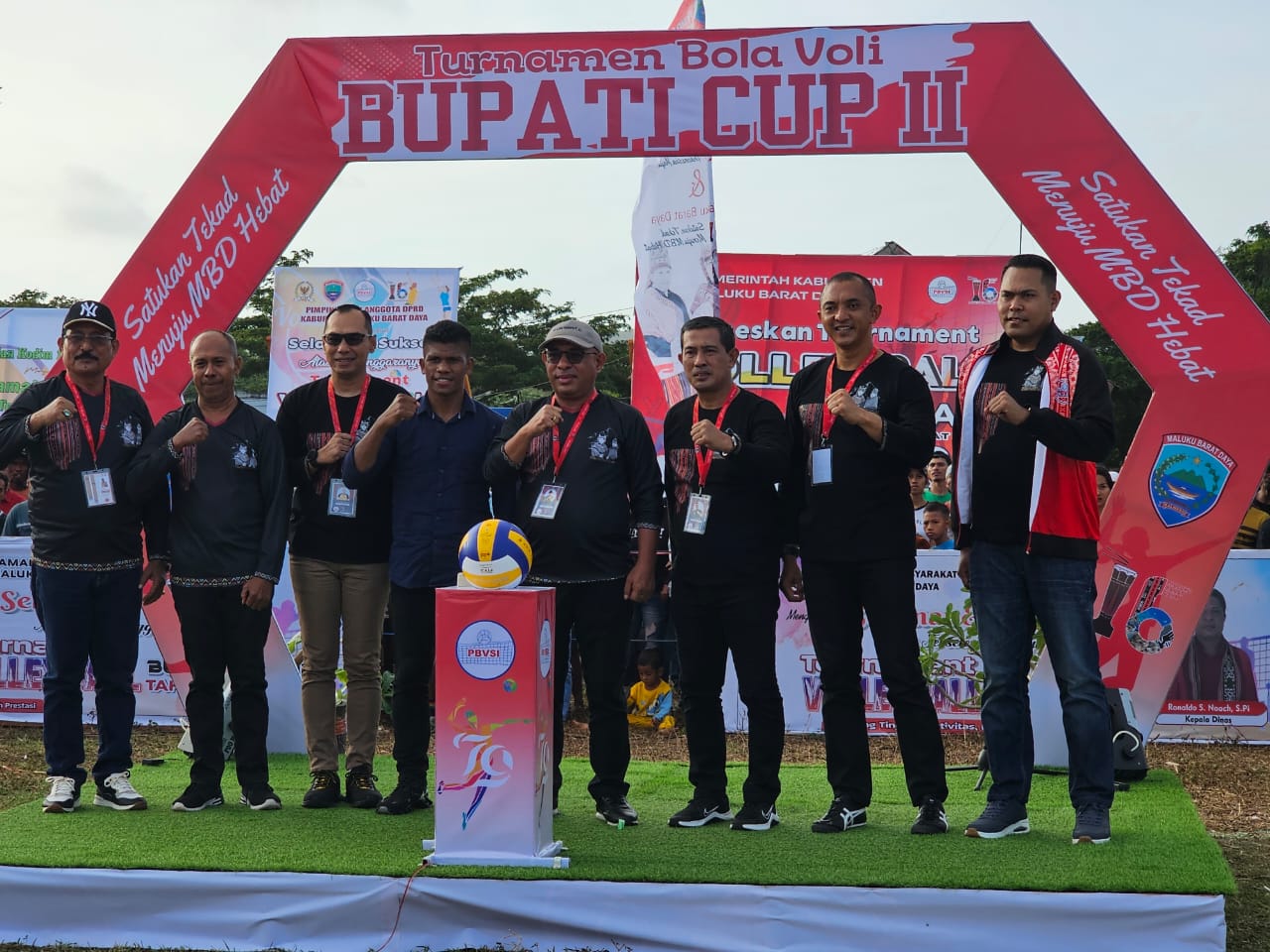 Noach, Hadiah Turnamen Bupati Cup Naik