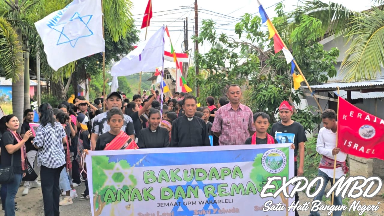 Jemaat GPM Wakarlely Gelar Bakudapa Anak dan Remaja
