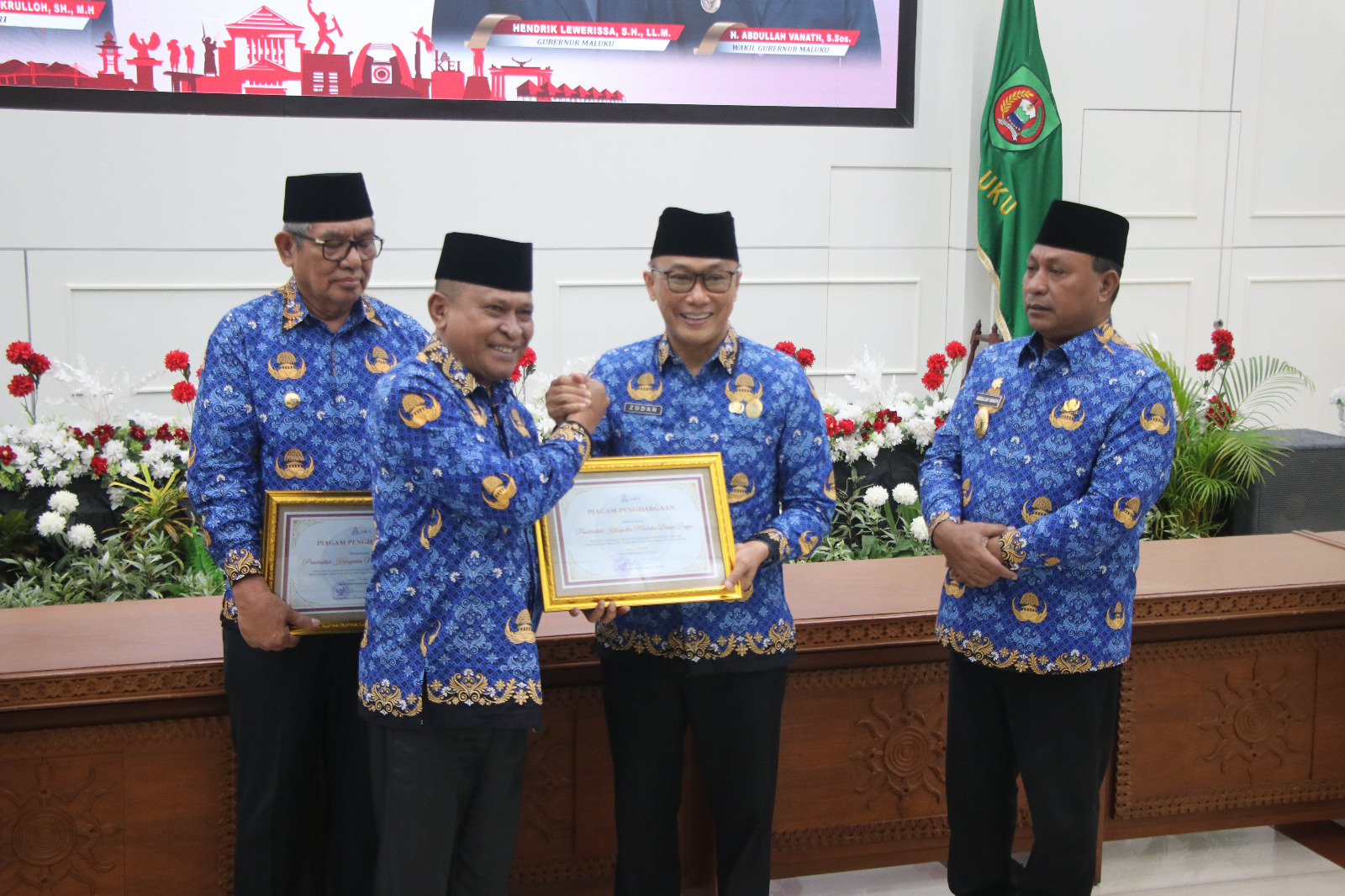 Pemkab MBD Terima Penghargaan CAT ASN Mandiri