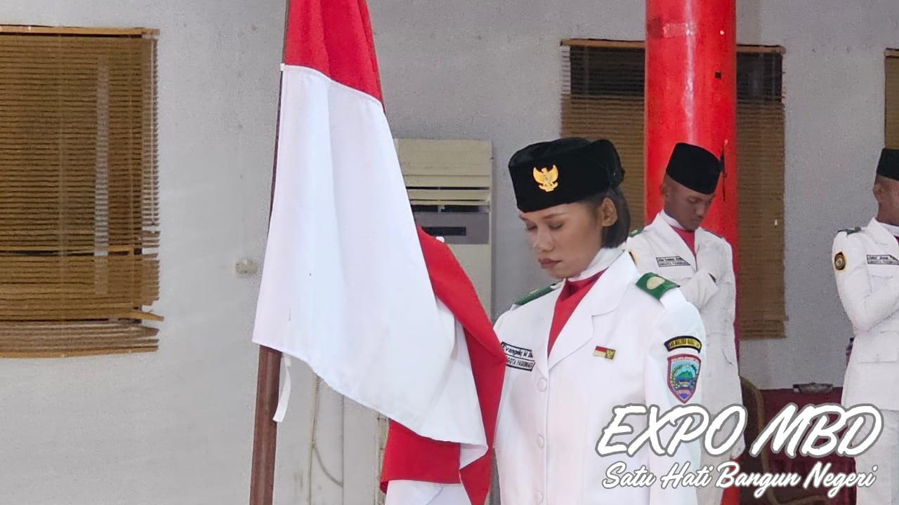 Utusan “Mrenu Mlakru” Pemimpin Upacara Pengukuhan Paskibraka