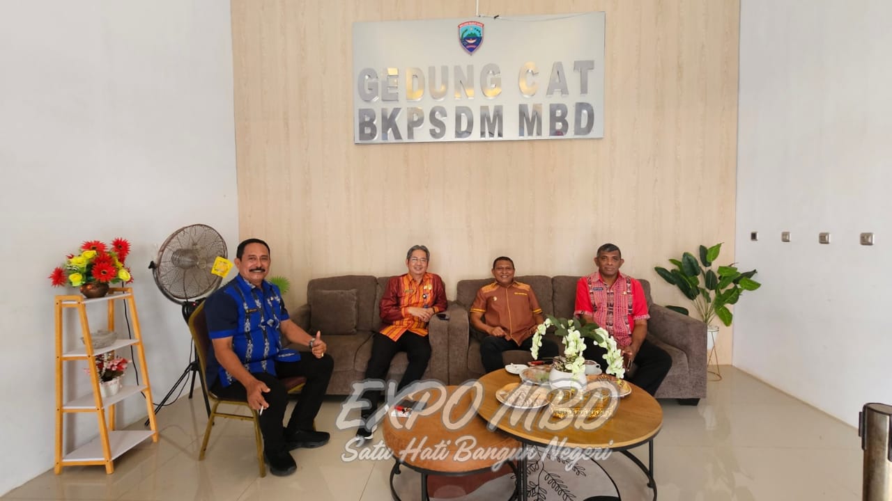 Gedung CAT BKPSDM MBD Bikin Takjub Kakanreg IV BKN Makassar