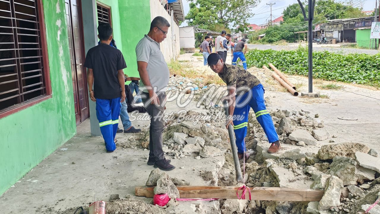 Perumdam Tirta Kalwedo Ganti Pipa Distribusi Wakarlely