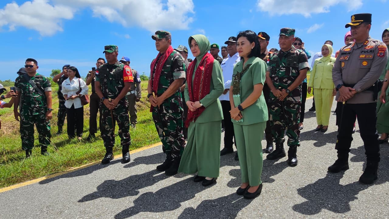 Pangdam Pattimura Kunjungi MBD Tutup TMMD