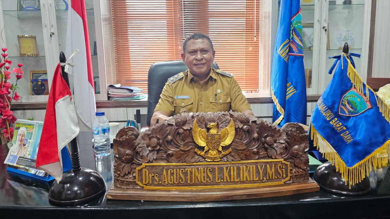 Pemkab MBD Salurkan Hewan Kurban Untuk Muslim
