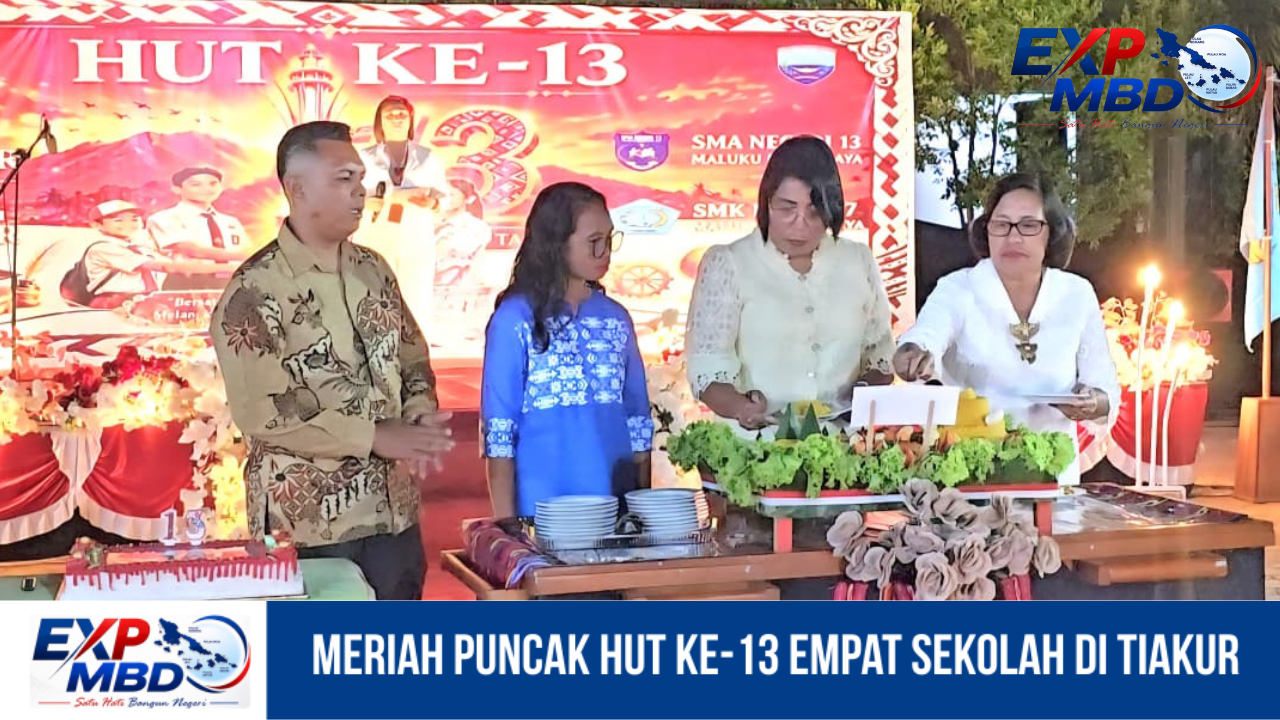 Meriah Puncak HUT Ke-13 Empat Sekolah di Tiakur